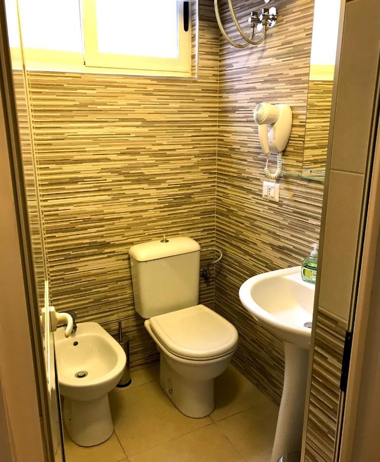 Home Away From Home Apartment Дуррес Экстерьер фото